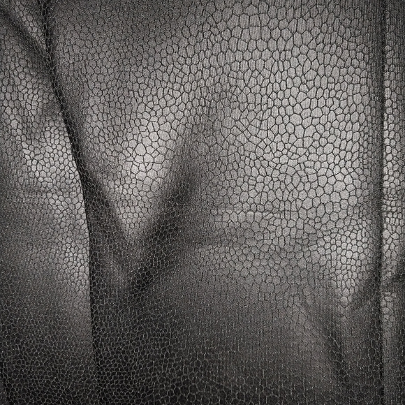 Faux leather like snake print dress - Picture 3 of 7